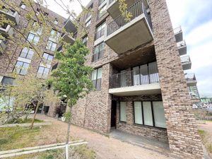 Photo 5- click for photo gallery